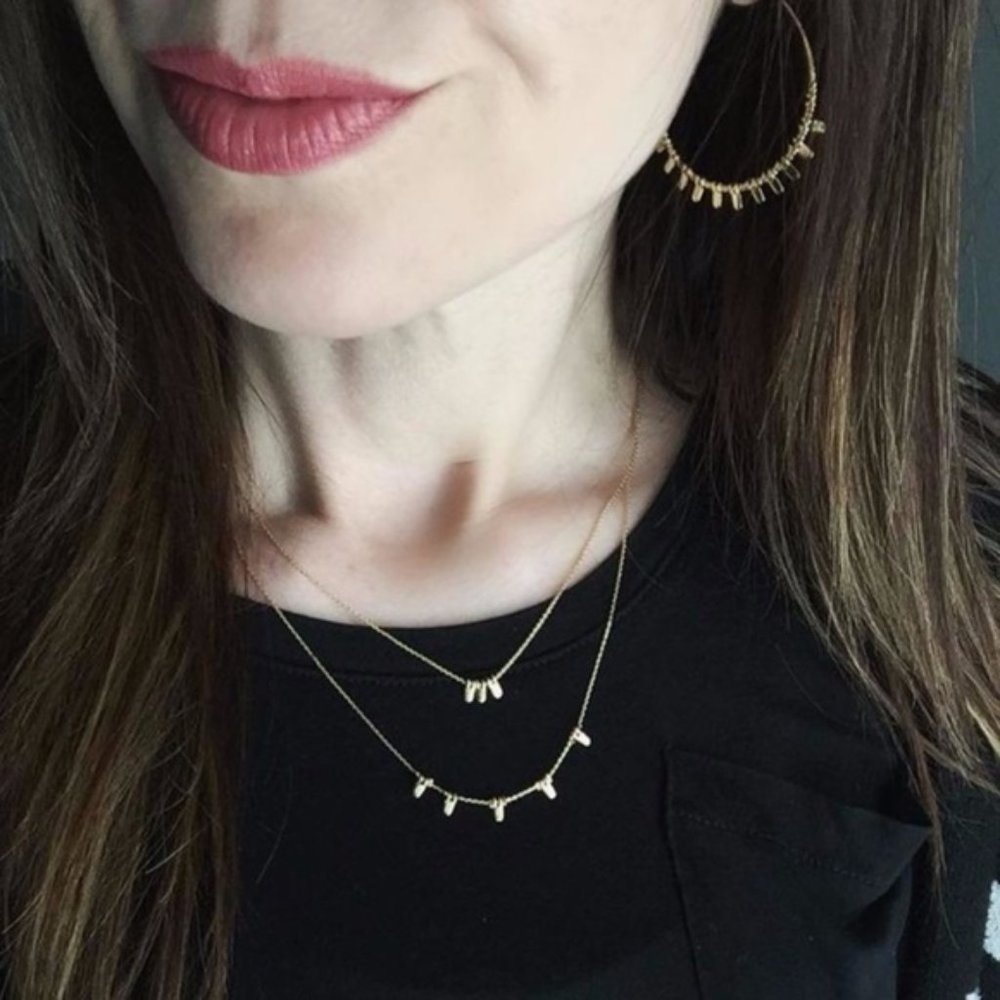 :: Stella & Dot [GOLD] Delicate Petal Necklace - Picture 11 of 14
